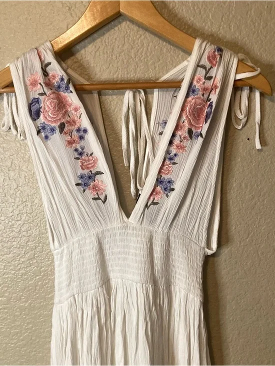 Forever 21 Boho Cottage Core Festival Floral Beachwear Smocked Waist Size Small - Picture 3 of 15